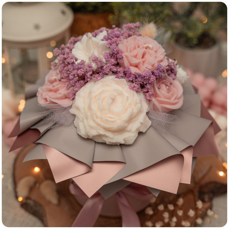 flower-box-ze-swieca-rozowy-classic